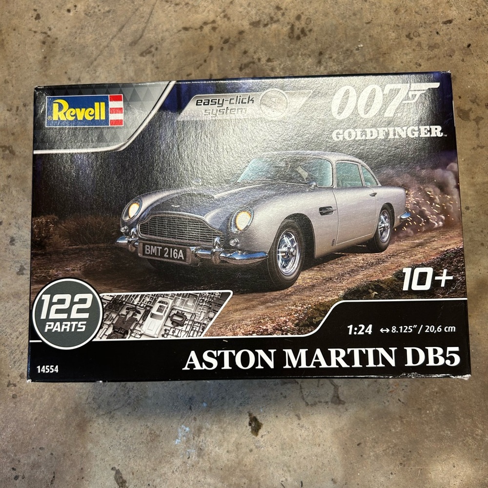 Model car assembly